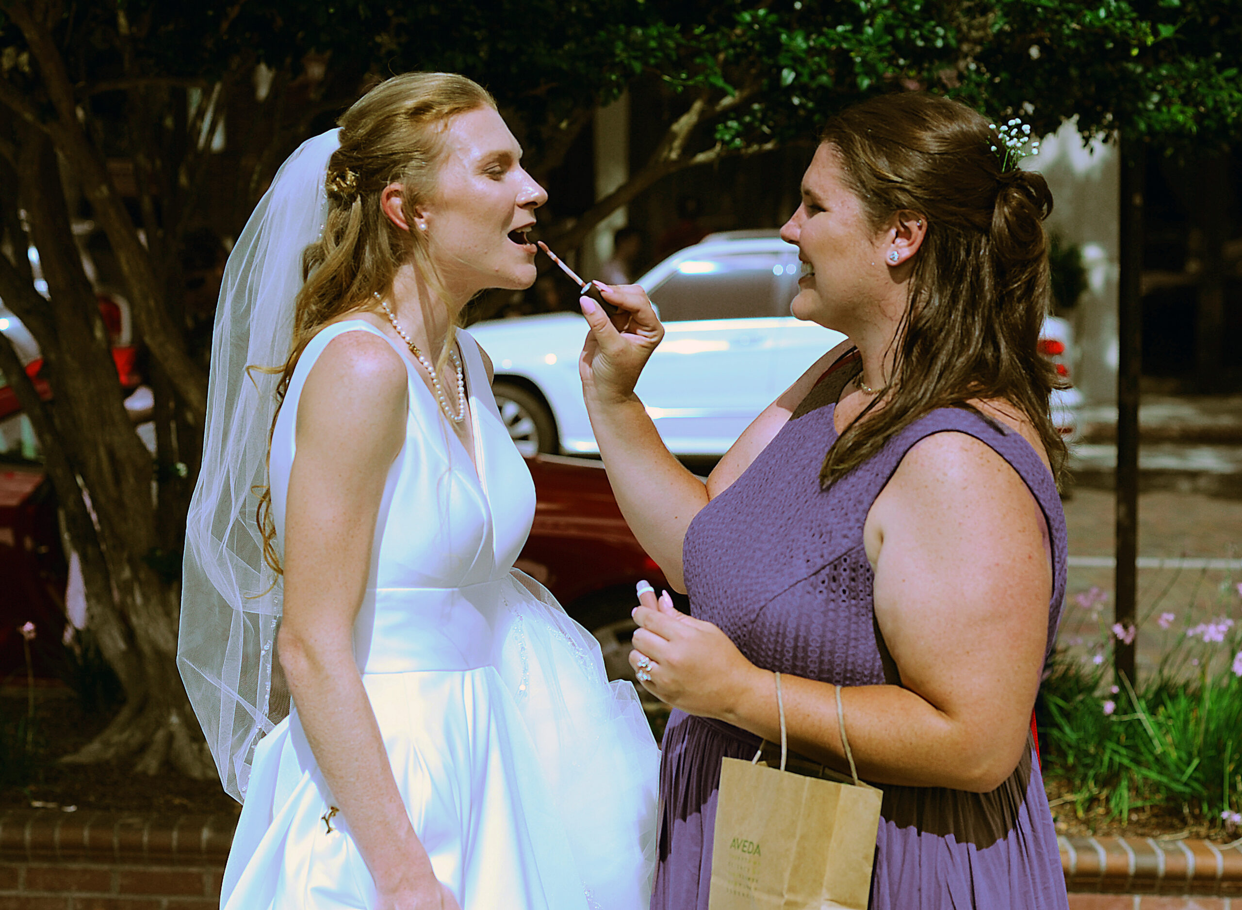 wedding photographers orlando fl., brides make-up room, make-up weddings